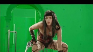 Jessica Alba Stripping Behind The Scenes Green Screen From Sin City 2
