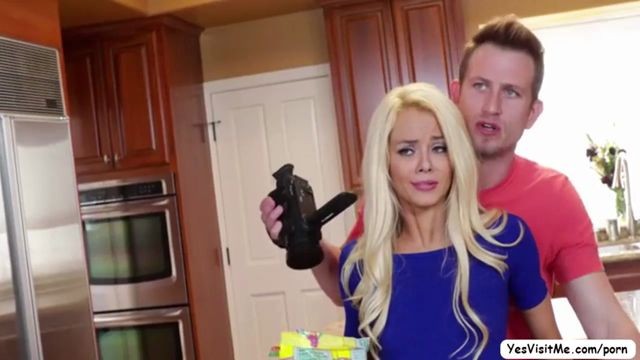 elsa jean in answer #1566513